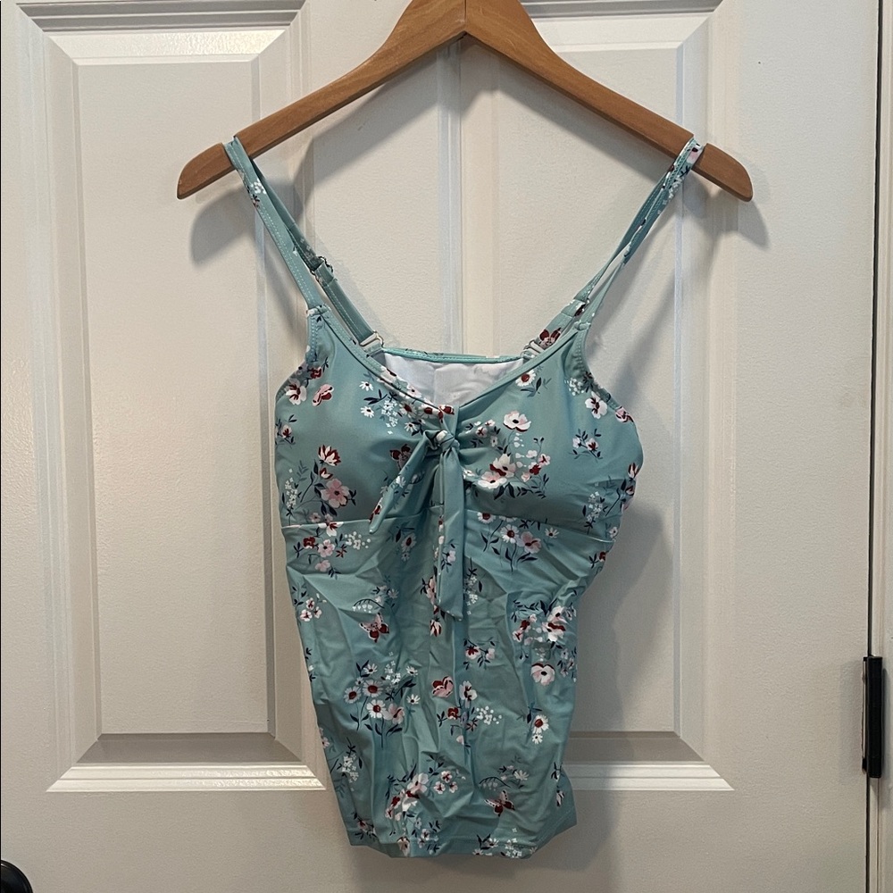 NWT Floral Aqua Bikini Top with Stripped bikini bottoms Size L